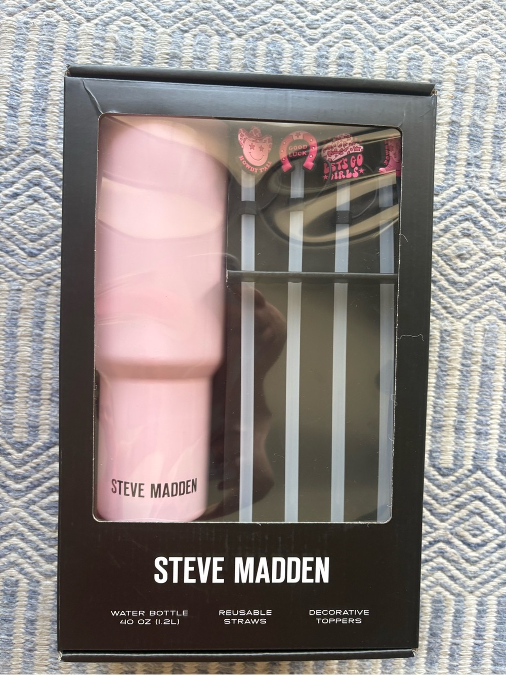 Steve Madden Pink Water Bottle 40 Oz w/ reusable straws and decorative toppers